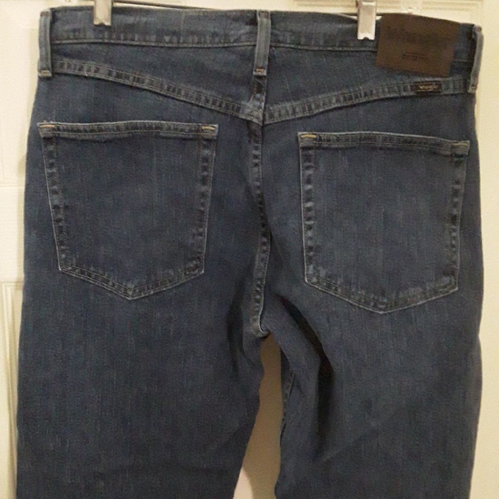 Wrangler Advanced Comfort 33/30 Men's Jeans